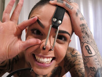 Leigh Raven wytatuowana nastoletnia pizda