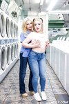 Christie Stevens i Eva Nyx w pralni