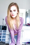Natalie Knight, bardzo seksowna blondynka