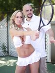 Brandi Love - Trening trenera tenisa