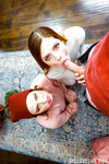 Riley Nixon i Scarlett Mae mają trójkąt
