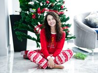 Na choince ruchają uśmiechniętą brązową Liz Jordan