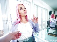Pink-hair Dojrzałe dziewczyna Aaliyah Miłość dostaje fajną dawkę w punkcie widzenia