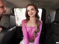 Nikki Nicole smukłe ciało nastolatek w i z samochodu dostaje twardy seks