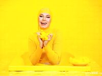 Blondynka tatuowana Mimi Kot ssie jej kutasa, a potem zostaje zerżnięta głęboko