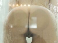 Brandi Love - Milf pod prysznicem