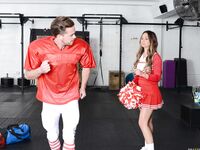 Brooke Beretta - Niegrzeczna cheerleaderka
