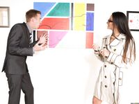Alyssia Kent - Kara dla artysty