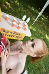 Ella Hughes, Tina Kay - Tajemnica obozu szkolnego