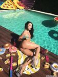 Adriana Chechik - seksowna cipka porno