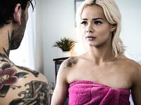 Elsa Jean - Cienka nastolatka uprawiająca seks