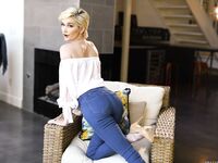 Lena Paul i Skye Blue - perwersyjne dziewczyny