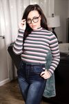 Gina Valentina i Whitney Wright liżą się nawzajem