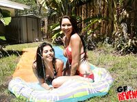 Callie Nicole i Gina Valentina - niegrzeczne dziewczyny