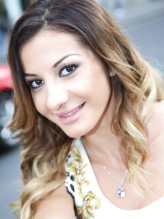 Alice Romain i wielkie czarne kutasy