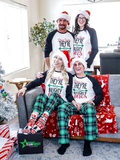 Boże Narodzenie czworo kurwa Kay Lovely i Nikki Zee