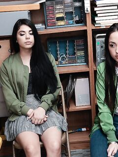 Gina Valentina i Mi Ha Doan ssą razem kutasa