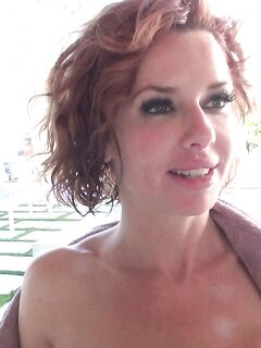Veronica Avluv ssąca kutasa Rocco Siffredi